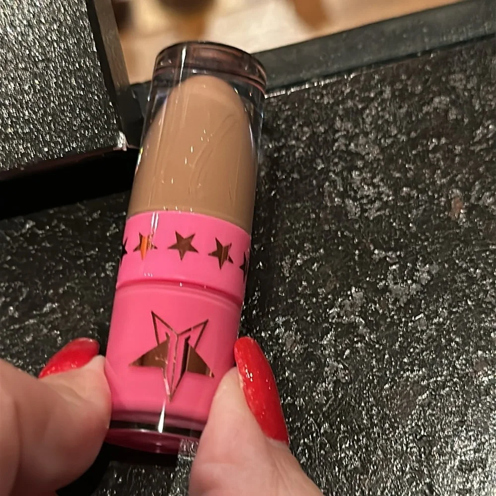 JEFFREE STAR X SHANE DAWSON MINI CONTROVERSY EYESHADOW PALETTE. BABY DADDY LIP